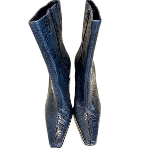 Antonio Melani Blue Croc Leather Boots - Size 7.5 - Picture 3 of 5